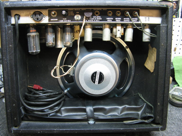 Fender Princeton Reverb modifiied with 12" speaker - rear view